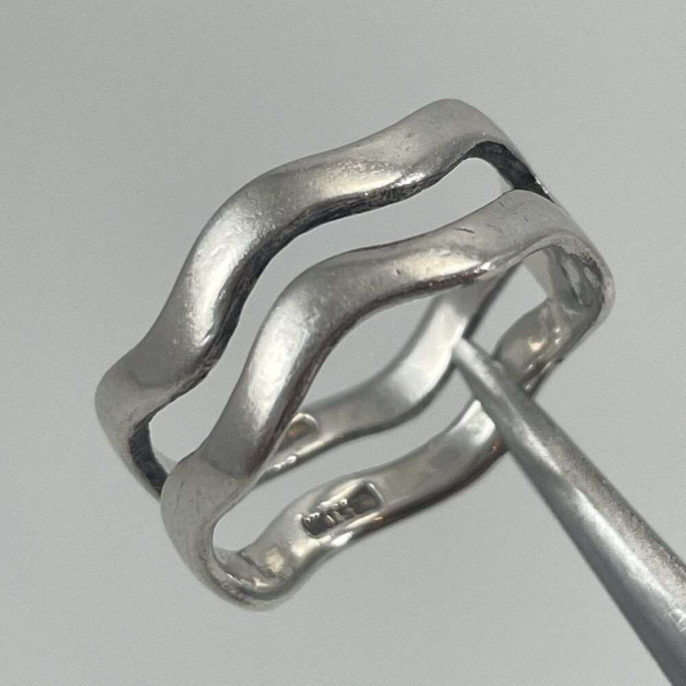 Vintage 925 Sterling Silver Ring Wave Band Sz 6 Boho Classic Timeless